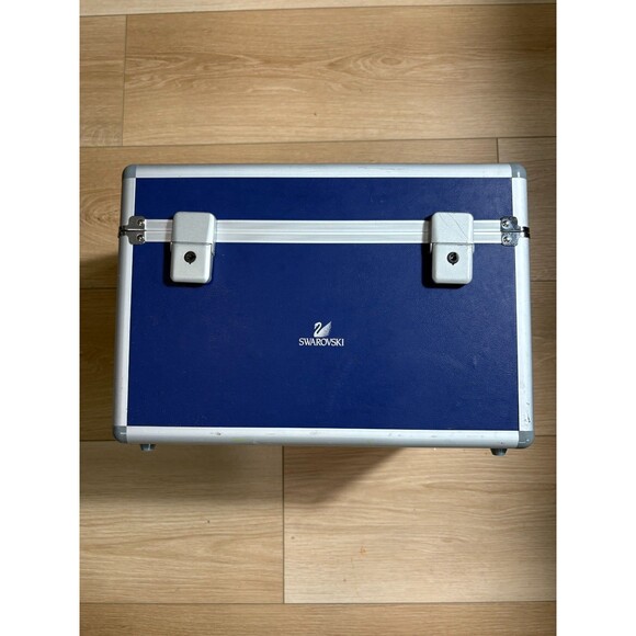 Big Swarovski Blue Aluminum Briefcase Carry Case with Velvet Interior and Pouch - Picture 1 of 6